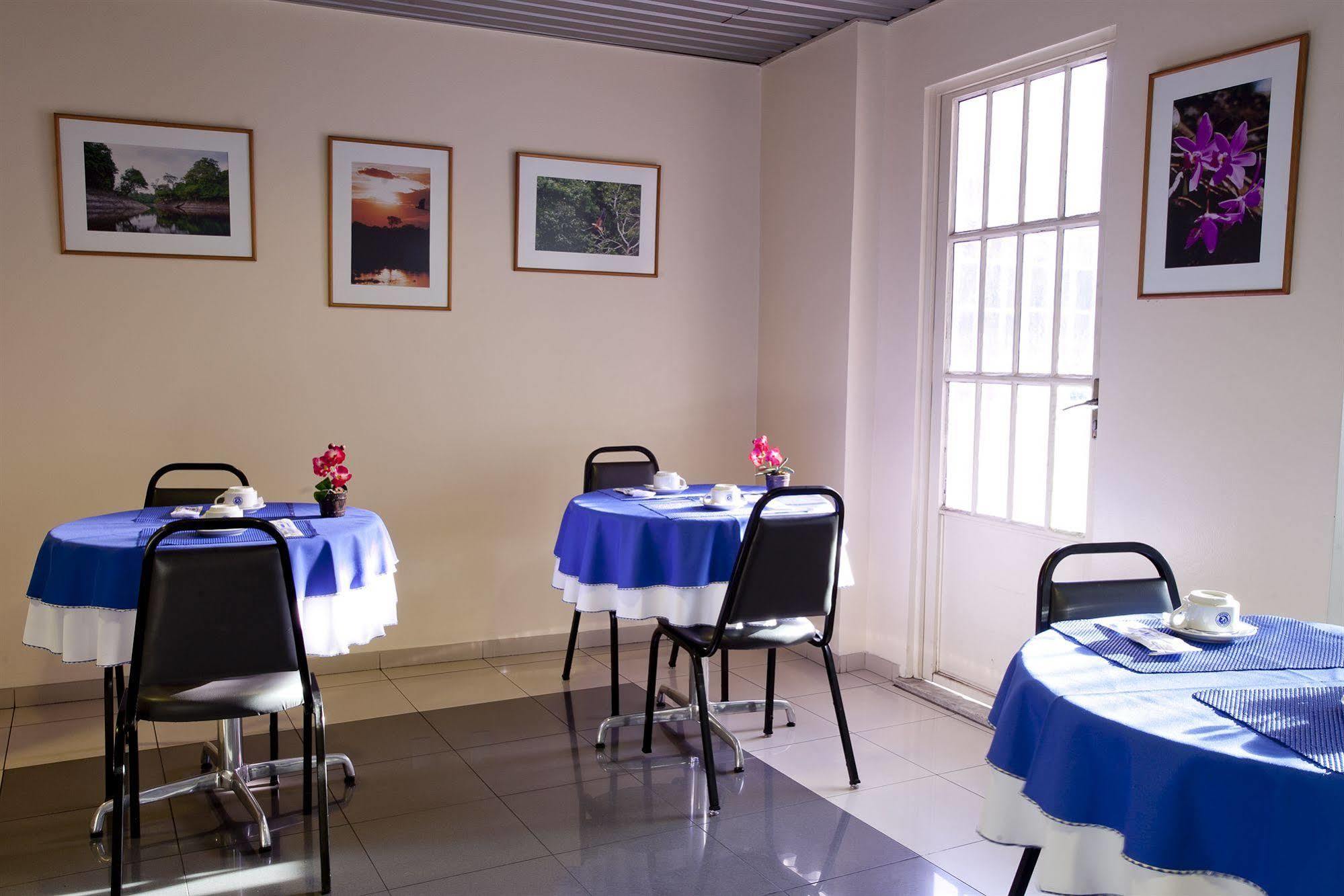 מנאוס Krystal Hotel מראה חיצוני תמונה